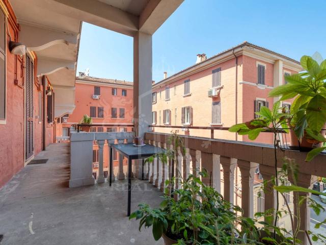Appartamento in vendita a Bologna