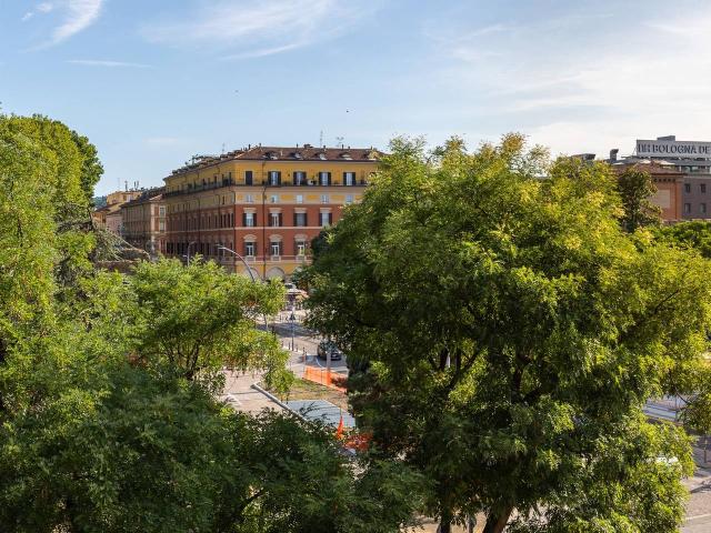 Appartamento in vendita a Bologna