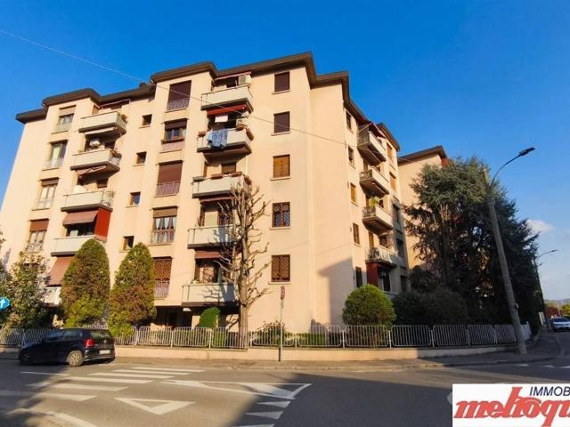 Appartamento in vendita a Bologna