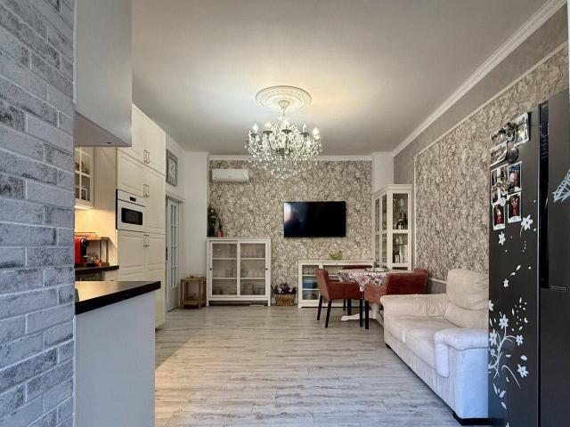 Appartamento in vendita a Bologna