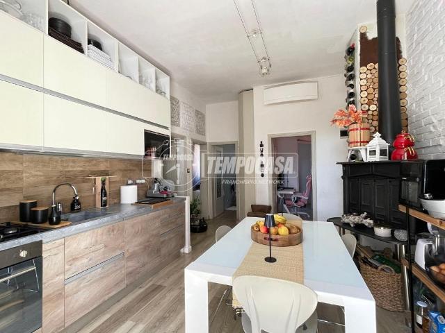 Appartamento in vendita a Bologna