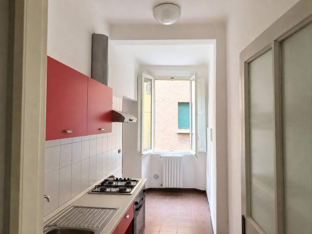 Appartamento in vendita a Bologna, Centro storico