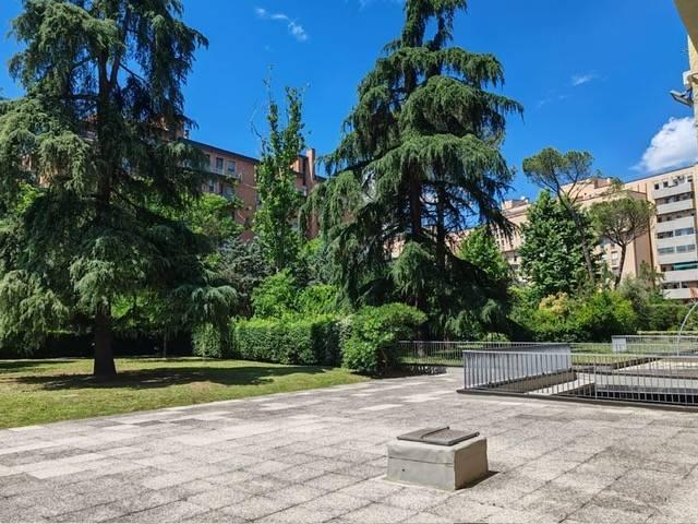 Appartamento in vendita a Bologna BO