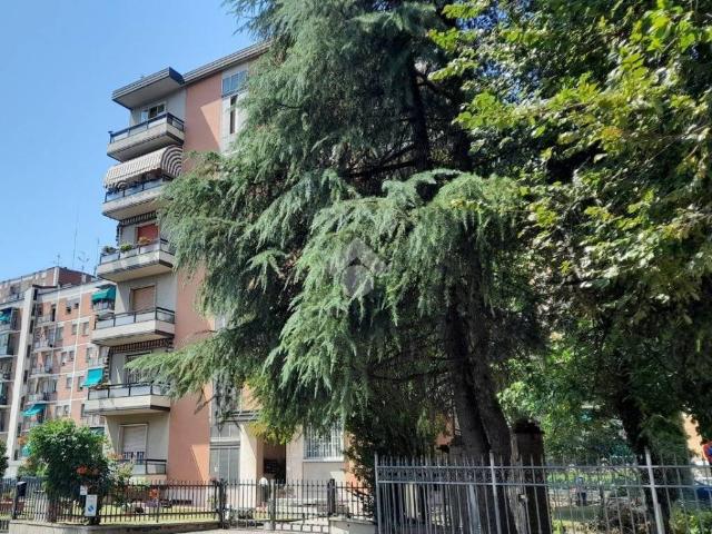 Appartamento in vendita a Bologna BO