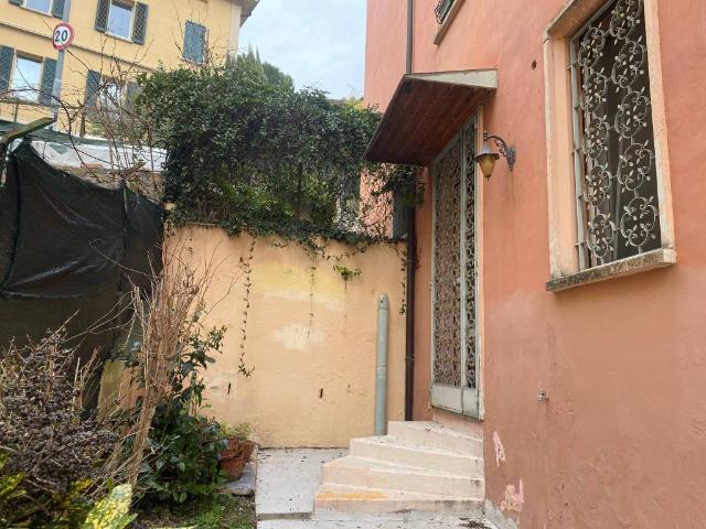 Appartamento in vendita a Bologna BO