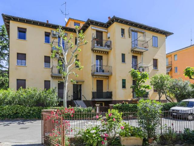 Appartamento in vendita a Bologna BO