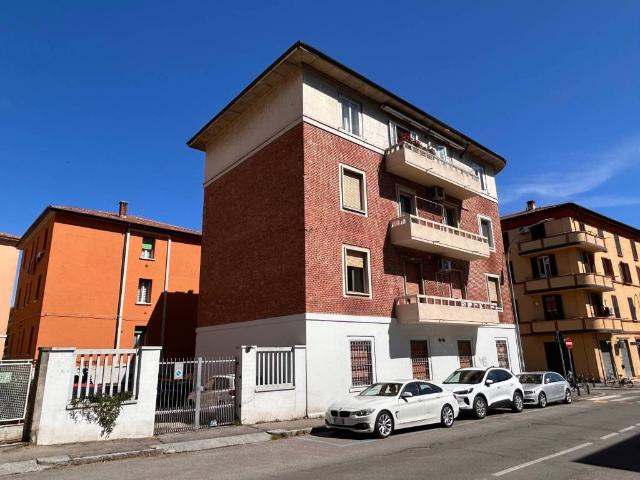 Appartamento in vendita a Bologna BO