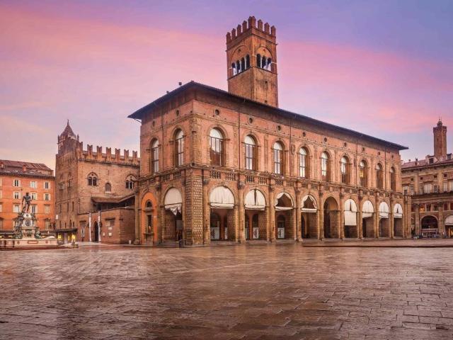 Appartamento in vendita a Bologna BO