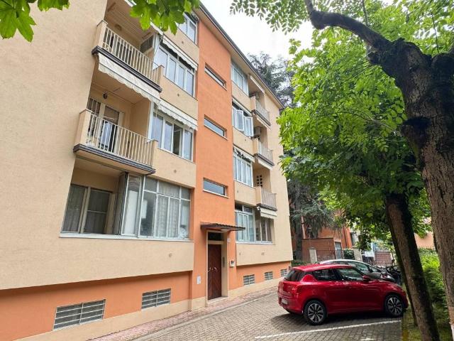 Appartamento in vendita a Bologna BO