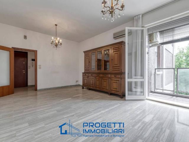 Appartamento in vendita a Bologna BO