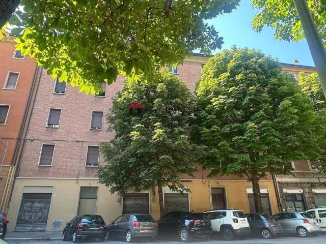 Appartamento in vendita a Bologna BO