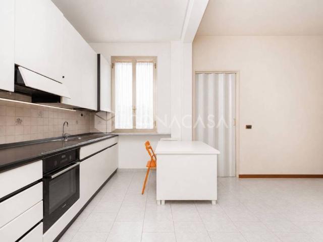 Appartamento in vendita a Bologna BO