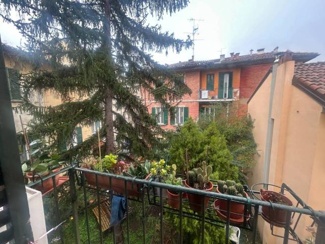 Appartamento in vendita a Bologna BO