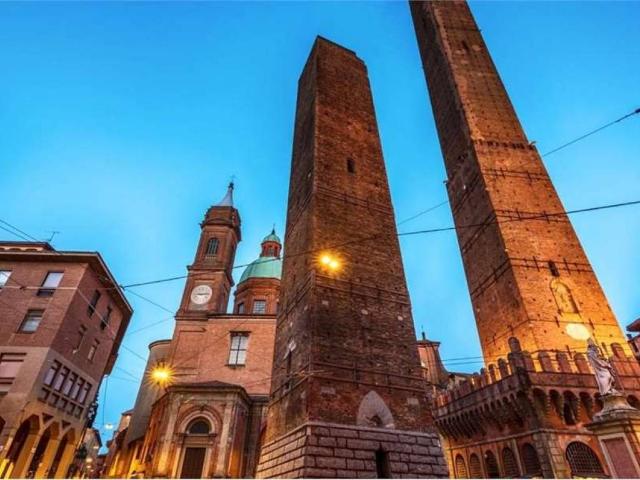 Appartamento in vendita a Bologna BO