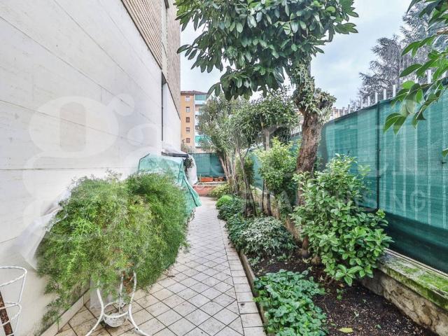 Appartamento in vendita a Bologna BO