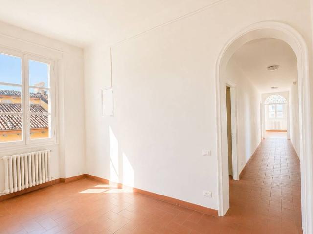 Appartamento in vendita a Bologna BO