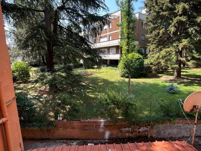 Appartamento in vendita a Bologna BO