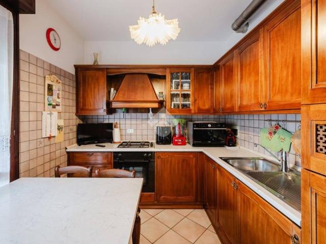 Appartamento in vendita a Bologna BO