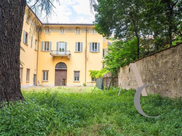 Appartamento in vendita a Bologna BO