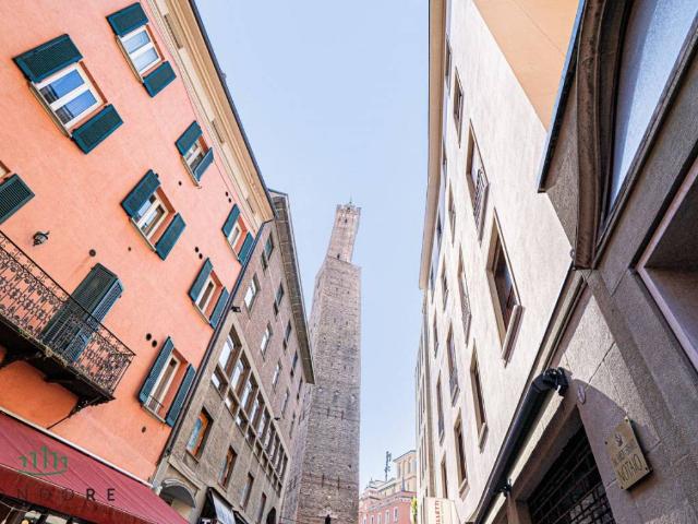 Appartamento in vendita a Bologna BO