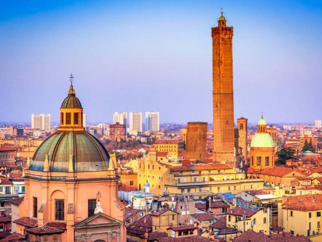 Appartamento in vendita a Bologna BO