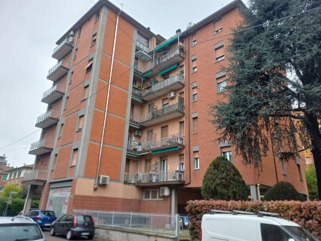 Appartamento in vendita a Bologna BO