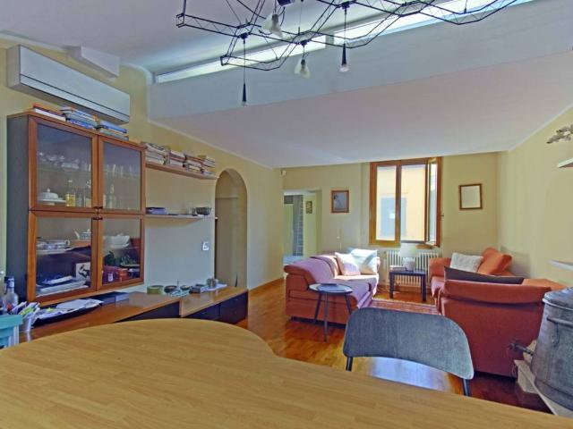 Appartamento in vendita a Bologna BO