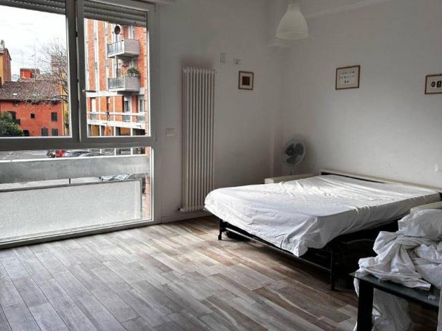 Appartamento in vendita a Bologna BO