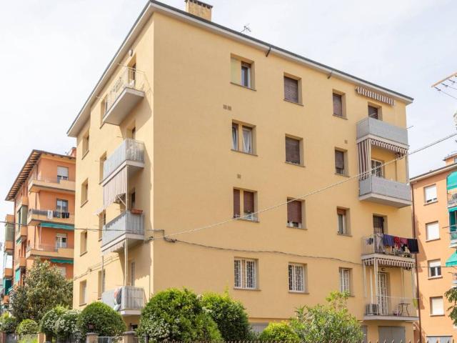 Appartamento in vendita a Bologna BO