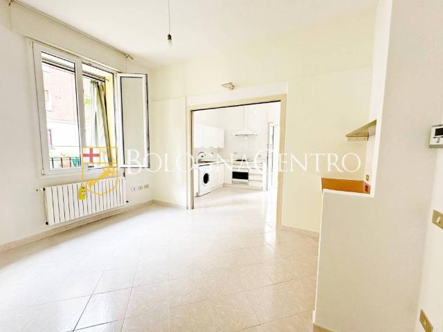 Appartamento in vendita a Bologna BO