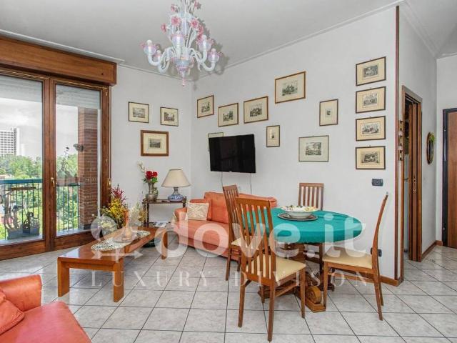 Appartamento in vendita a Bologna BO