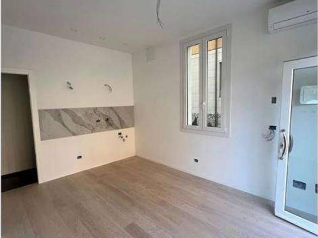 Appartamento in vendita a Bologna BO