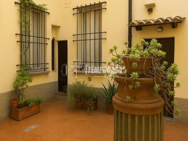 Appartamento in vendita a Bologna BO