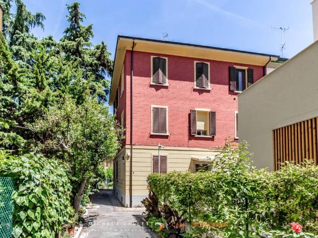 Appartamento in vendita a Bologna BO