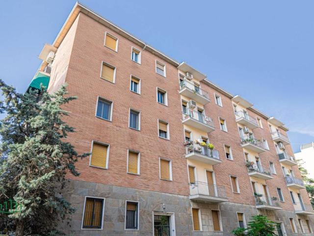 Appartamento in vendita a Bologna BO