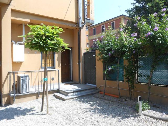 Appartamento in vendita a Bologna BO
