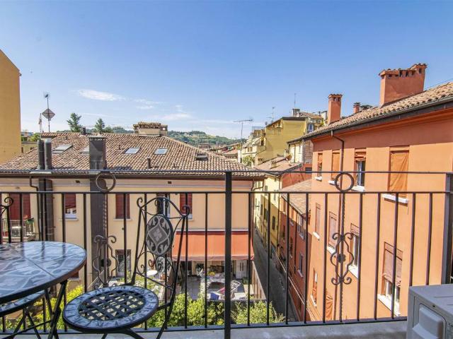Appartamento in vendita a Bologna BO