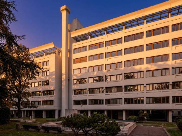 Appartamento in vendita a Bologna BO
