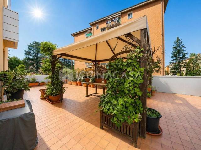 Appartamento in vendita a Bologna BO