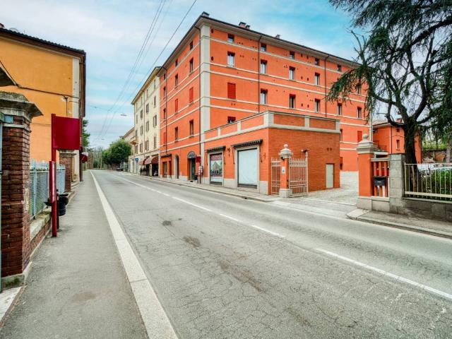 Appartamento in vendita a Bologna BO