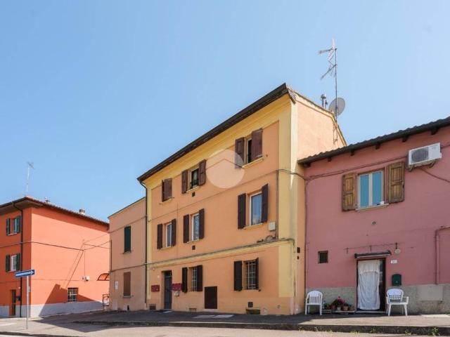 Appartamento in vendita a Bologna BO