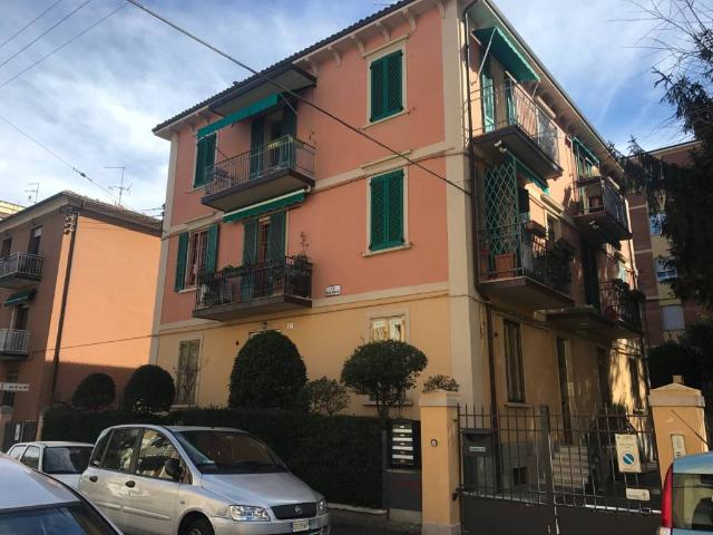 Appartamento in vendita a Bologna BO