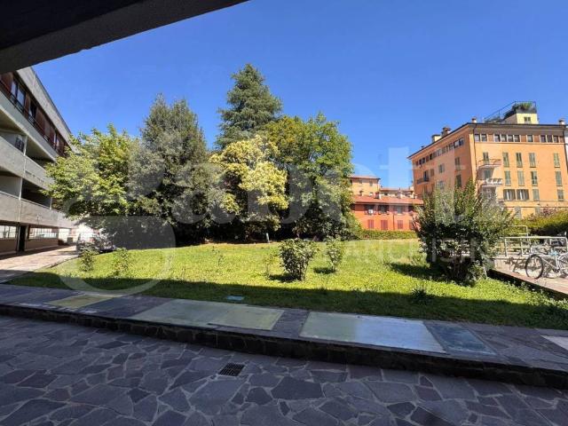 Appartamento in vendita a Bologna BO