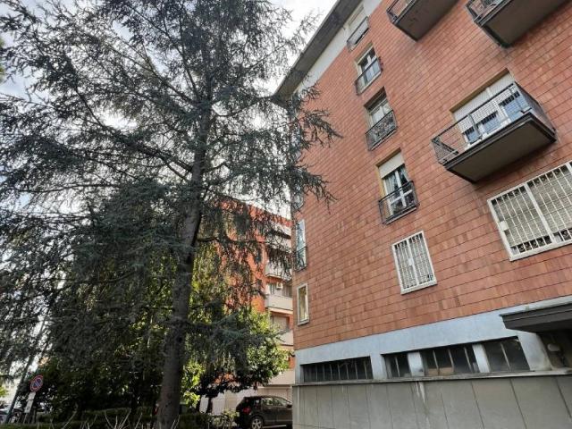 Appartamento in vendita a Bologna BO