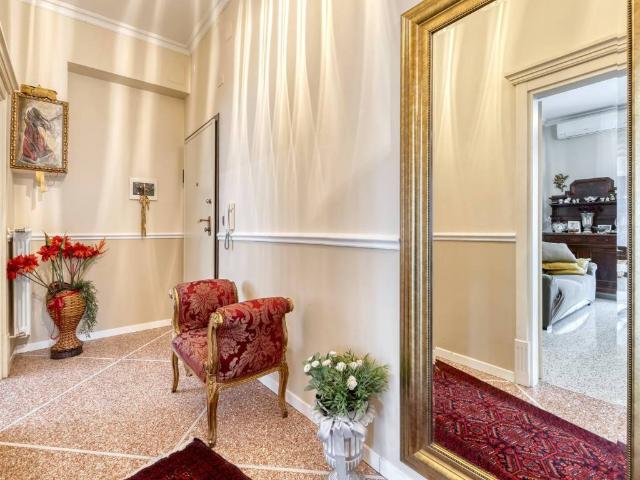 Appartamento in vendita a Bologna BO