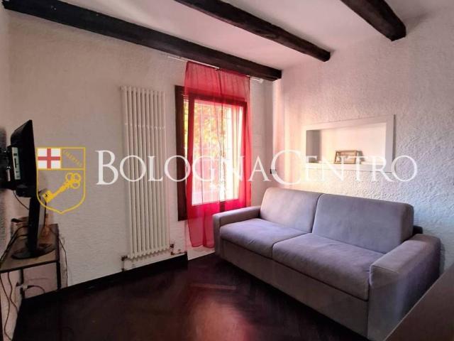 Appartamento in vendita a Bologna BO