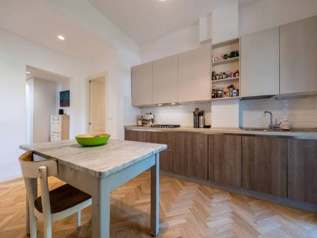 Appartamento in vendita a Bologna BO