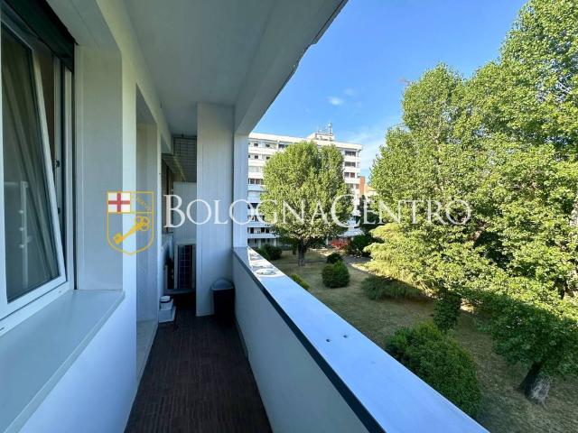 Appartamento in vendita a Bologna BO