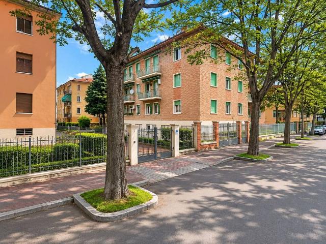 Appartamento in vendita a Bologna BO