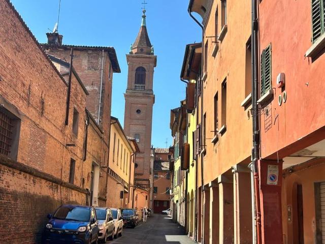 Appartamento in vendita a Bologna BO